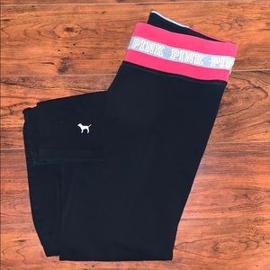 Victoria’s Secret Pink leggings